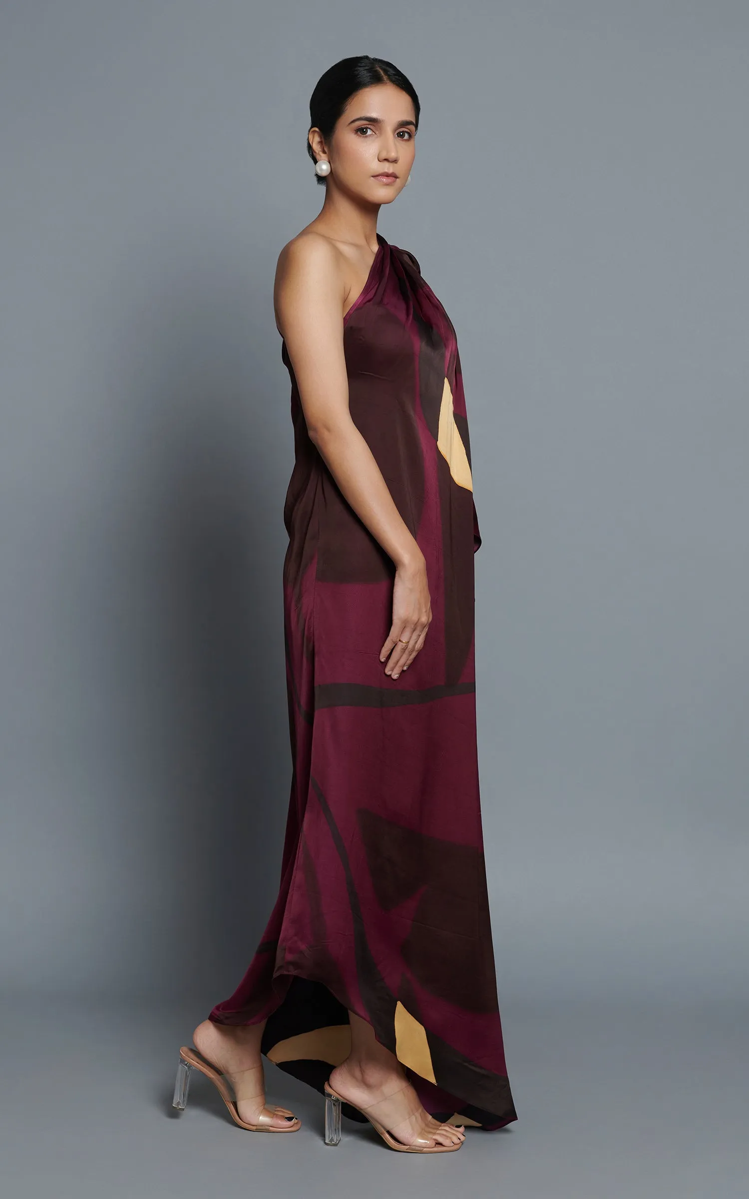 Abstract Printed Maroon One Shoulder Drape