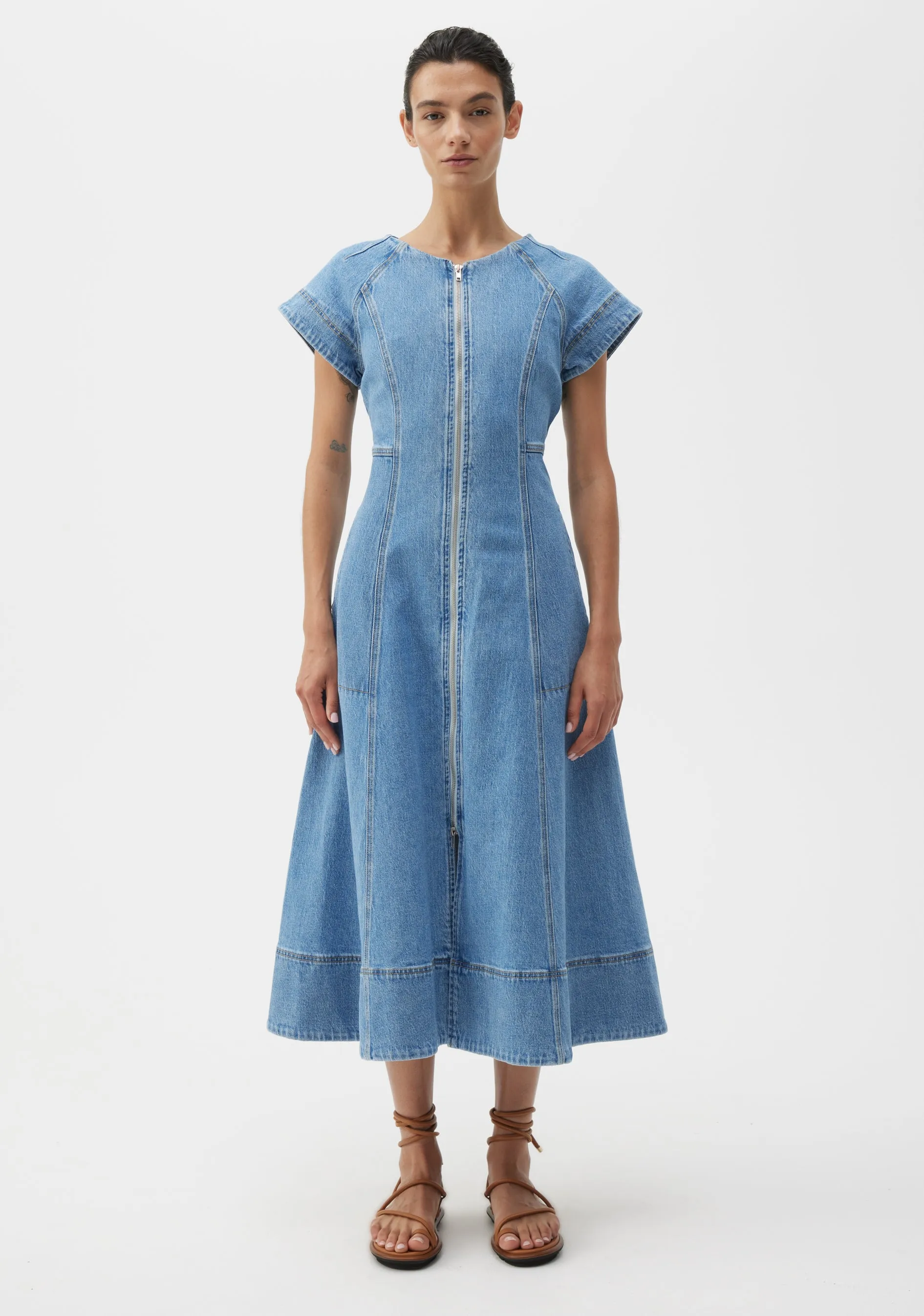 Clovelly Denim Dress_Light Blue