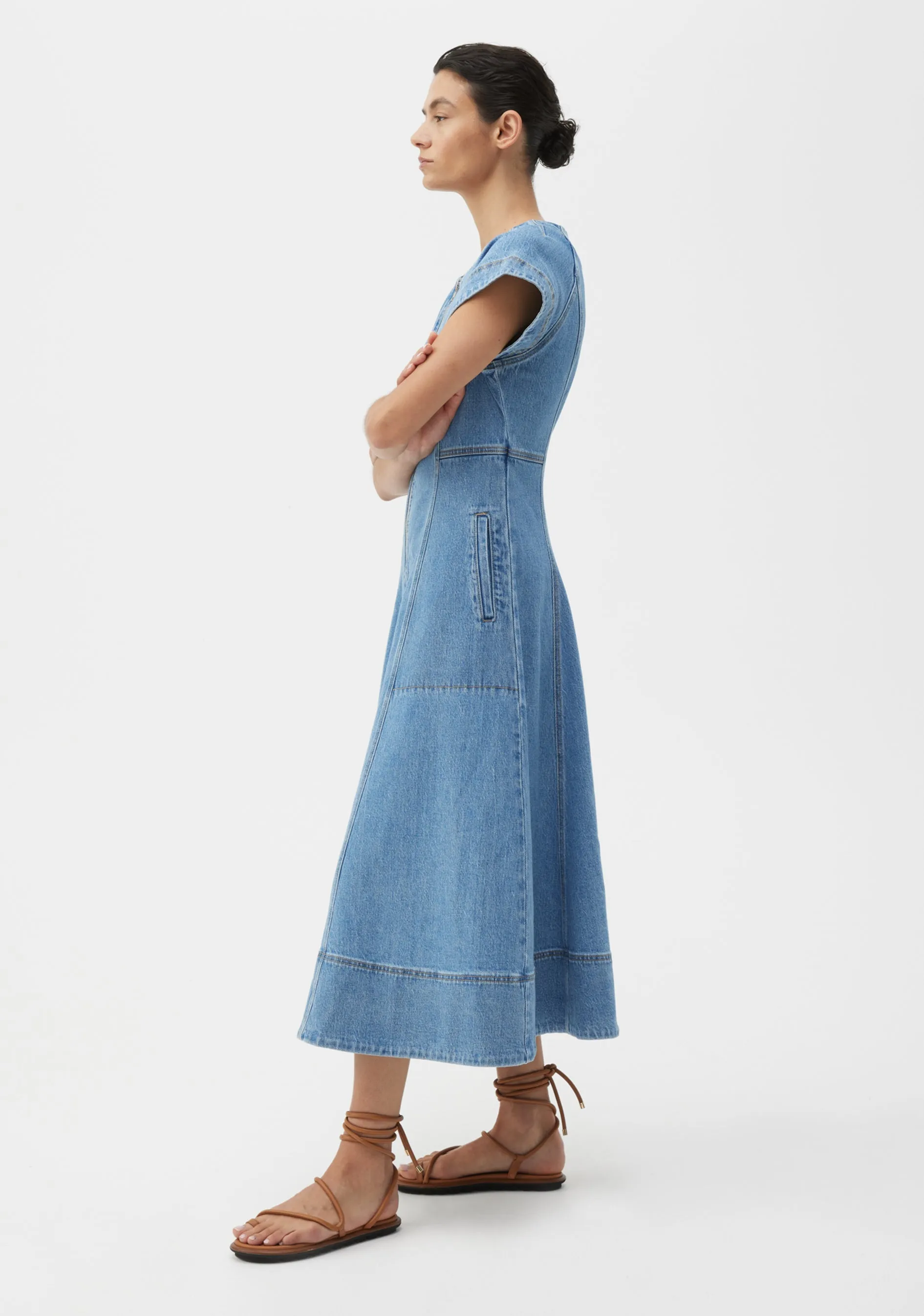 Clovelly Denim Dress_Light Blue