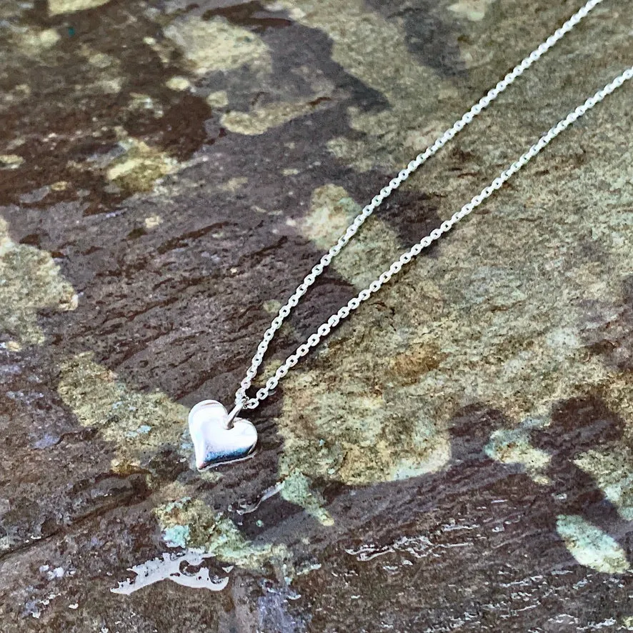 Dainty Silver heart necklace