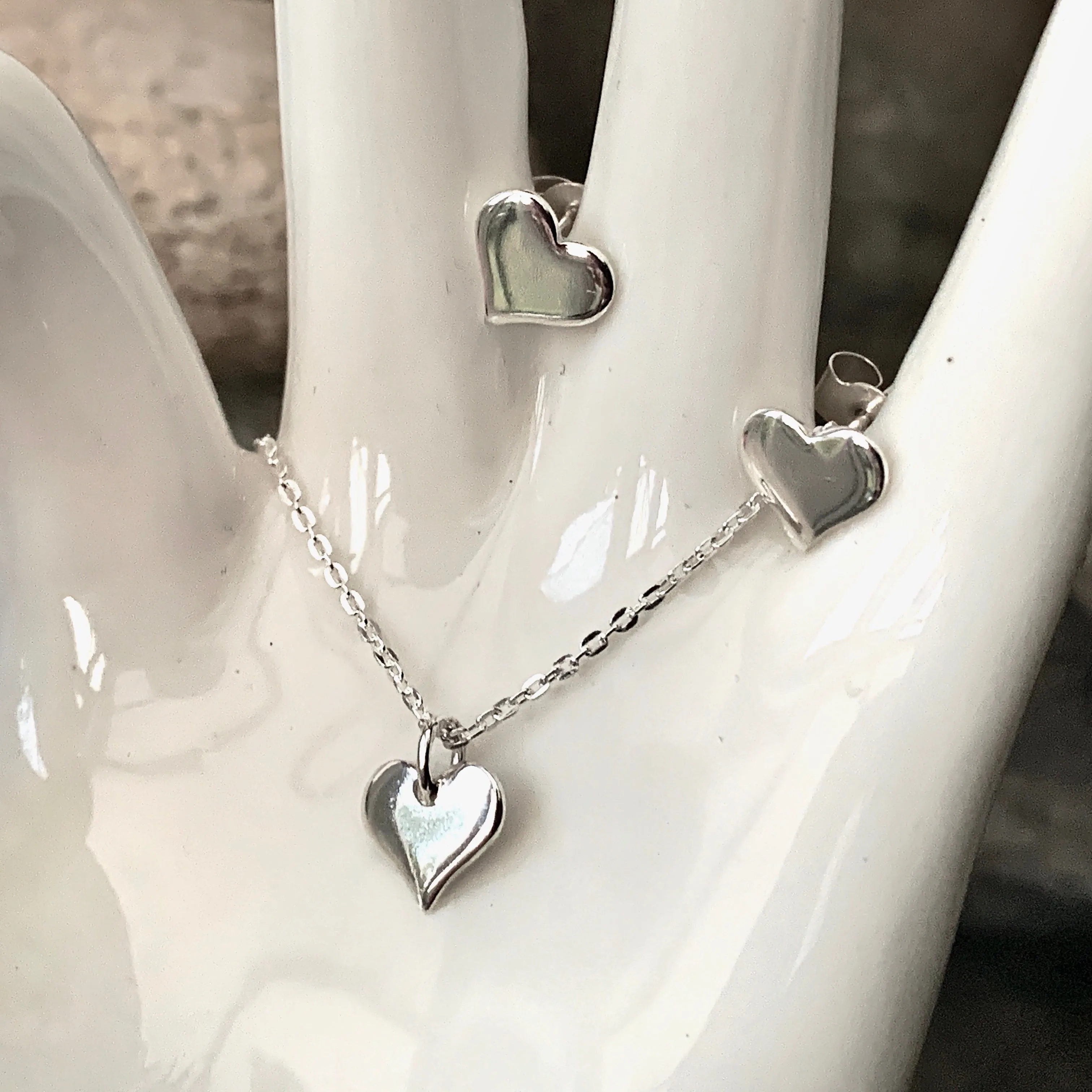 Dainty Silver heart necklace