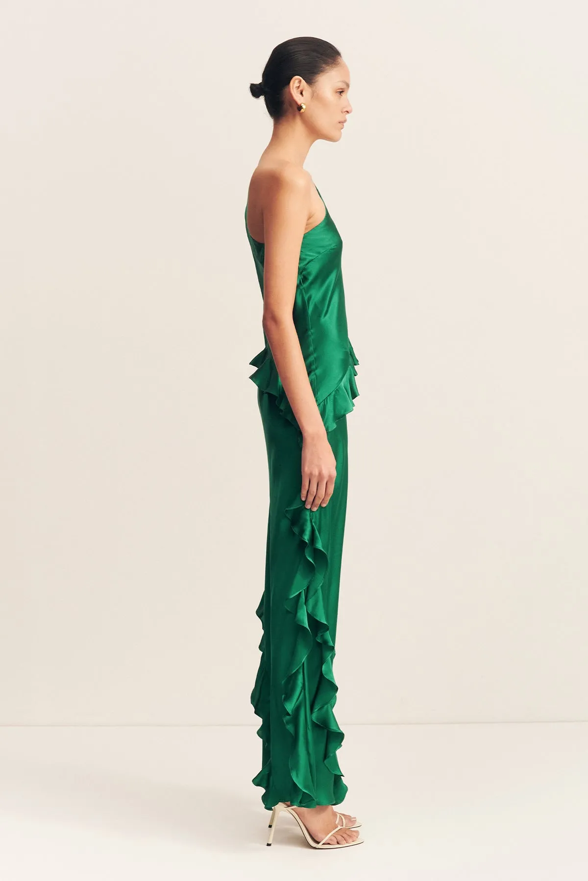 ELLE SILK ASYMMETRICAL ONE SHOULDER RUFFLE MAXI DRESS - EMERALD GREEN