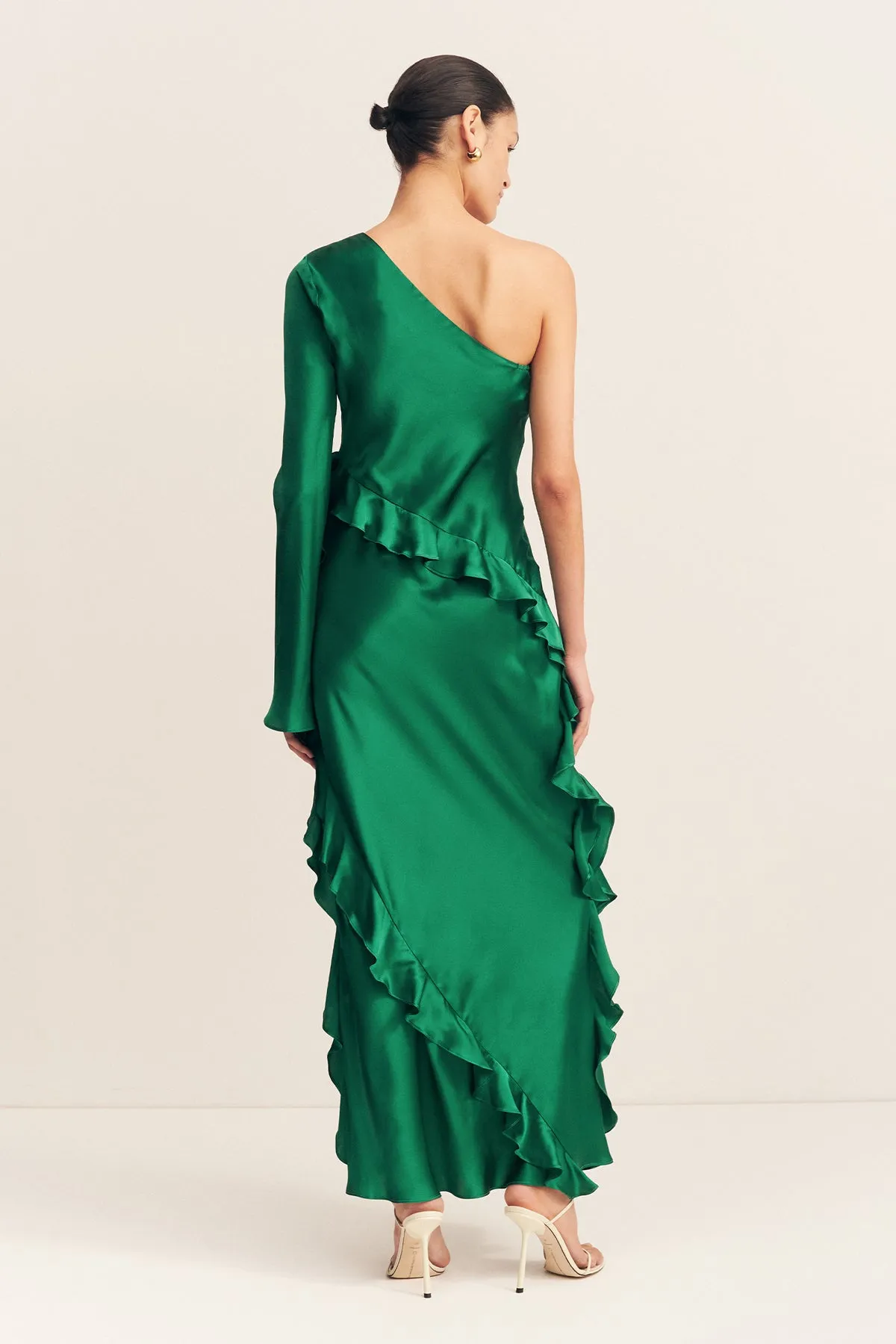 ELLE SILK ASYMMETRICAL ONE SHOULDER RUFFLE MAXI DRESS - EMERALD GREEN