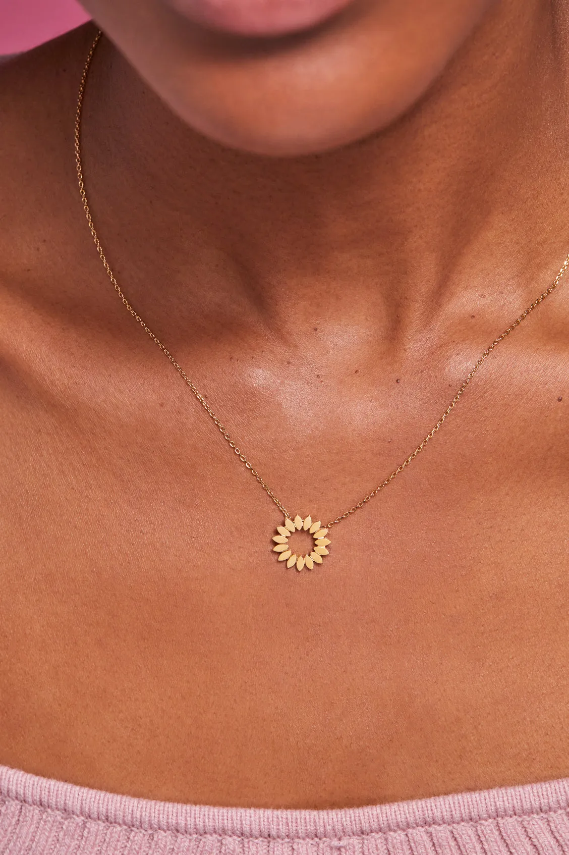 Modern Flower Necklace