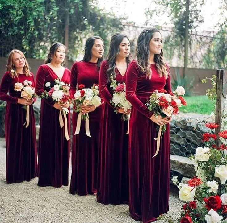 Modest Burgundy Bridesmaid Dresses with Long Sleeves