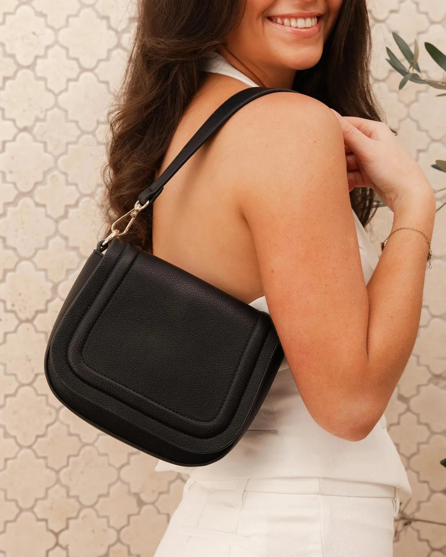 Sydney Shoulder Bag - Black